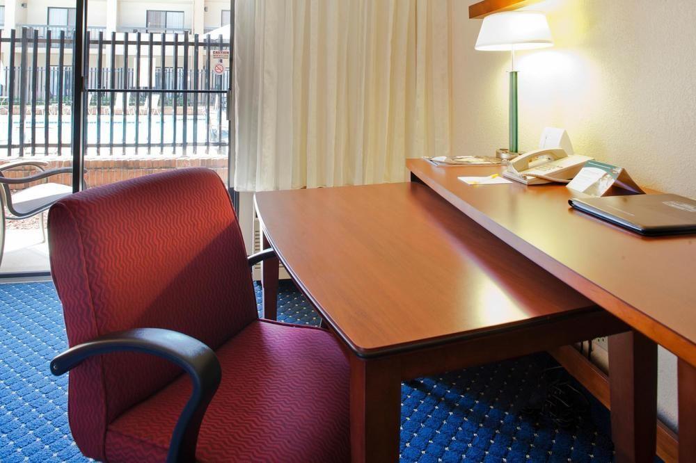 Comfort Inn Roswell-Dunwoody Værelse billede