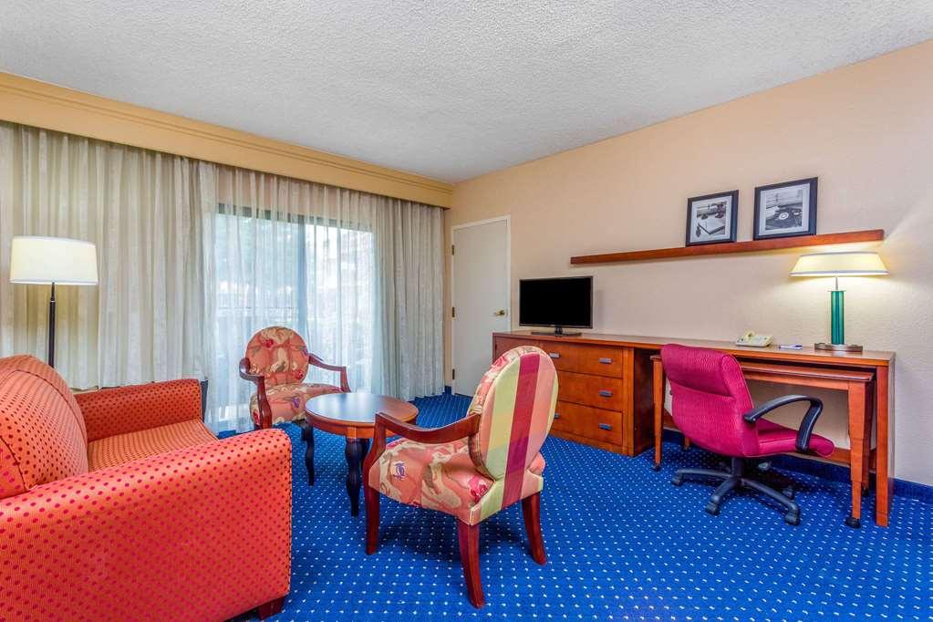Comfort Inn Roswell-Dunwoody Eksteriør billede
